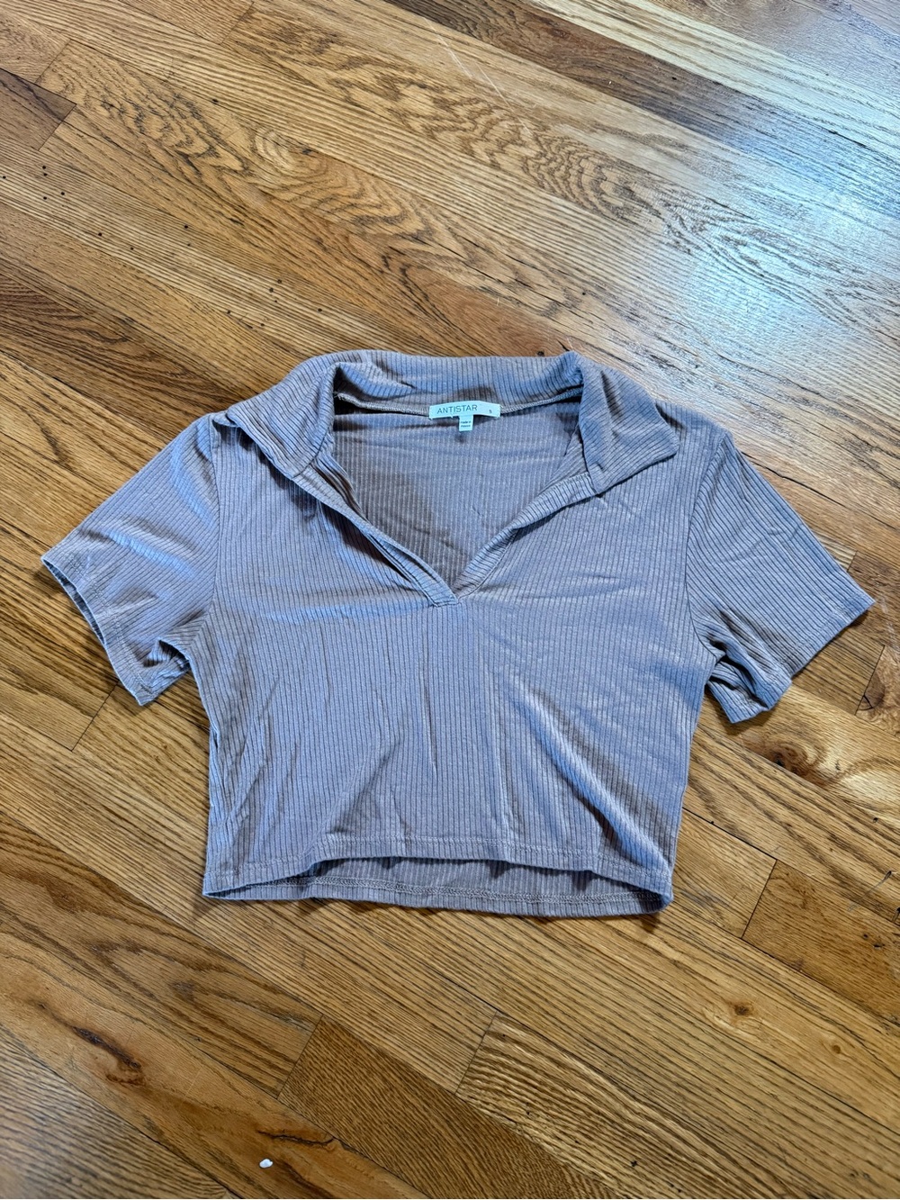 Women’s tan collared shirt